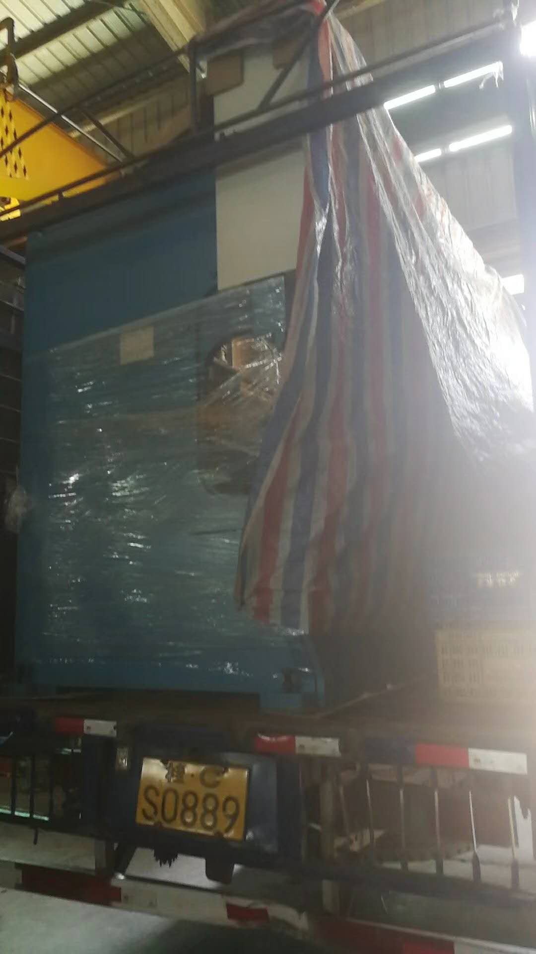 國輝電液伺服折彎機發(fā)往廣西